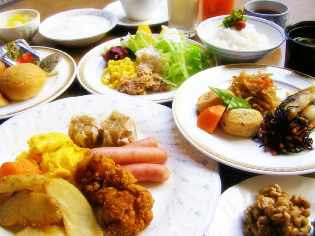 โรงแรมสึบาเมะ ฮิลล์ Tsubame ภายนอก รูปภาพ